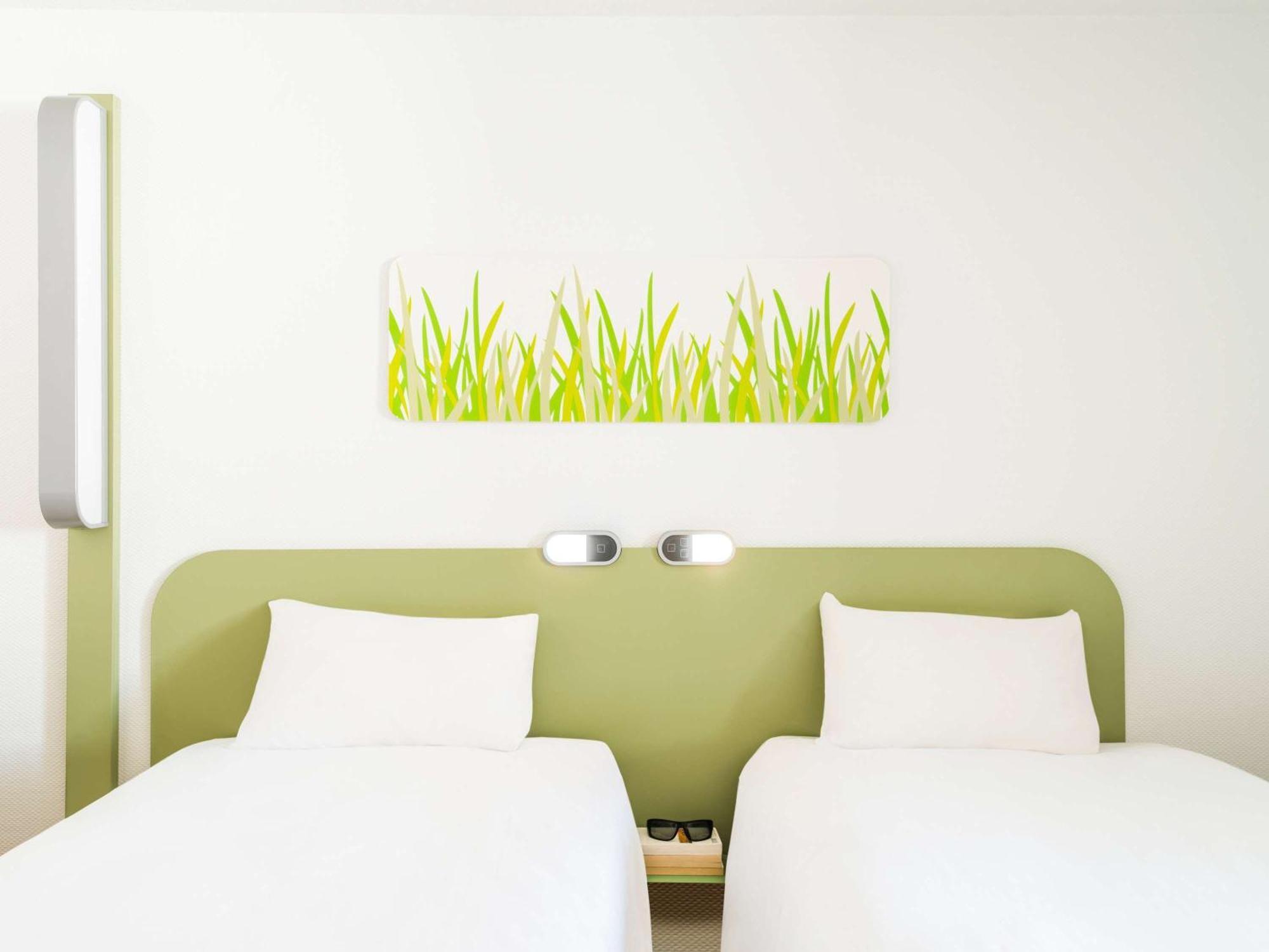 Ibis Budget Roanne Hotel Bagian luar foto